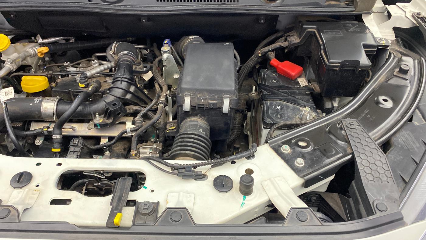 2023 Nissan MAGNITE XV PREMIUM TURBO CVT DUAL TONE, Petrol, Automatic, 6,857 km, Engine View - Left