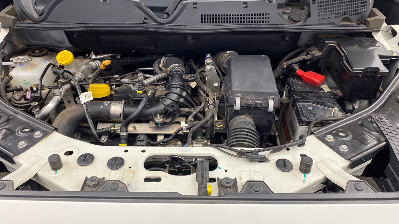 2023 Nissan MAGNITE XV PREMIUM TURBO CVT DUAL TONE, Petrol, Automatic, 6,857 km, Engine View
