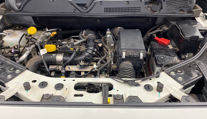 2023 Nissan MAGNITE XV PREMIUM TURBO CVT DUAL TONE, Petrol, Automatic, 6,857 km, Engine View