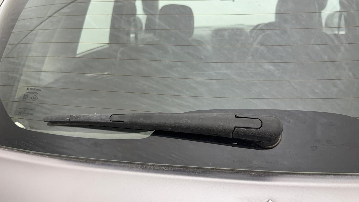 2017 Maruti Vitara Brezza ZDI PLUS, Diesel, Manual, 1,38,568 km, Rear Wiper