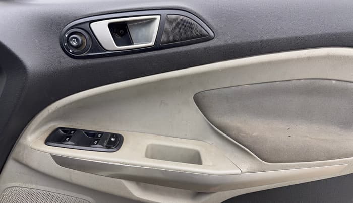 2016 Ford Ecosport TREND 1.5L PETROL, CNG, Manual, 74,329 km, Driver Side Door Panels Control