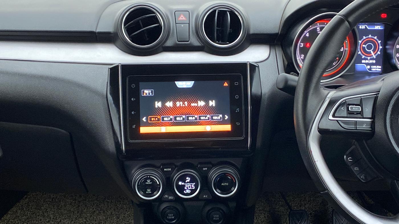2022 Maruti Swift ZXI+ DUAL TONE , Petrol, Manual, 13,143 km, Air Conditioner