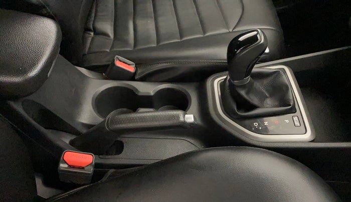 2018 Hyundai Creta SX PLUS AT 1.6 PETROL, Petrol, Automatic, 77,814 km, Gear Lever