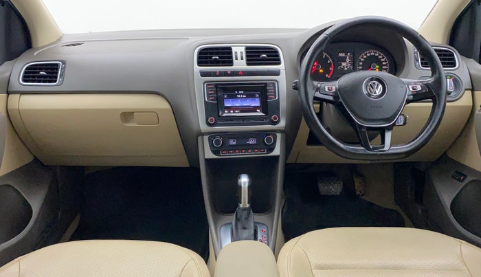 2016 Volkswagen Vento HIGHLINE 1.2 TSI AT, Petrol, Automatic, 56,791 km, Dashboard View