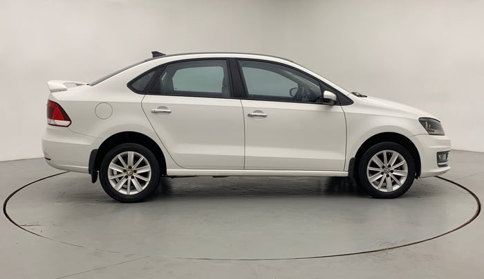 2016 Volkswagen Vento HIGHLINE 1.2 TSI AT, Petrol, Automatic, 56,791 km, Right Side View