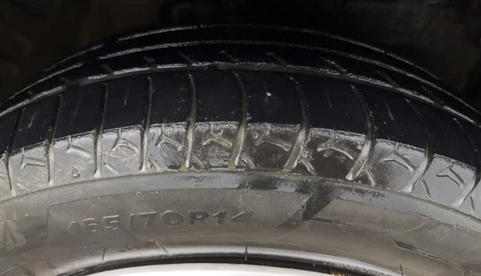 2020 Maruti Celerio VXI CNG, CNG, Manual, 1,06,854 km, Right Front Tyre Tread