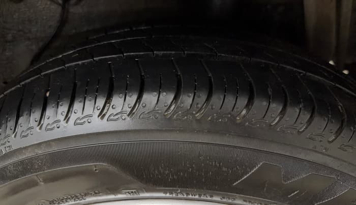 2020 Maruti Celerio VXI CNG, CNG, Manual, 1,06,854 km, Left Rear Tyre Tread
