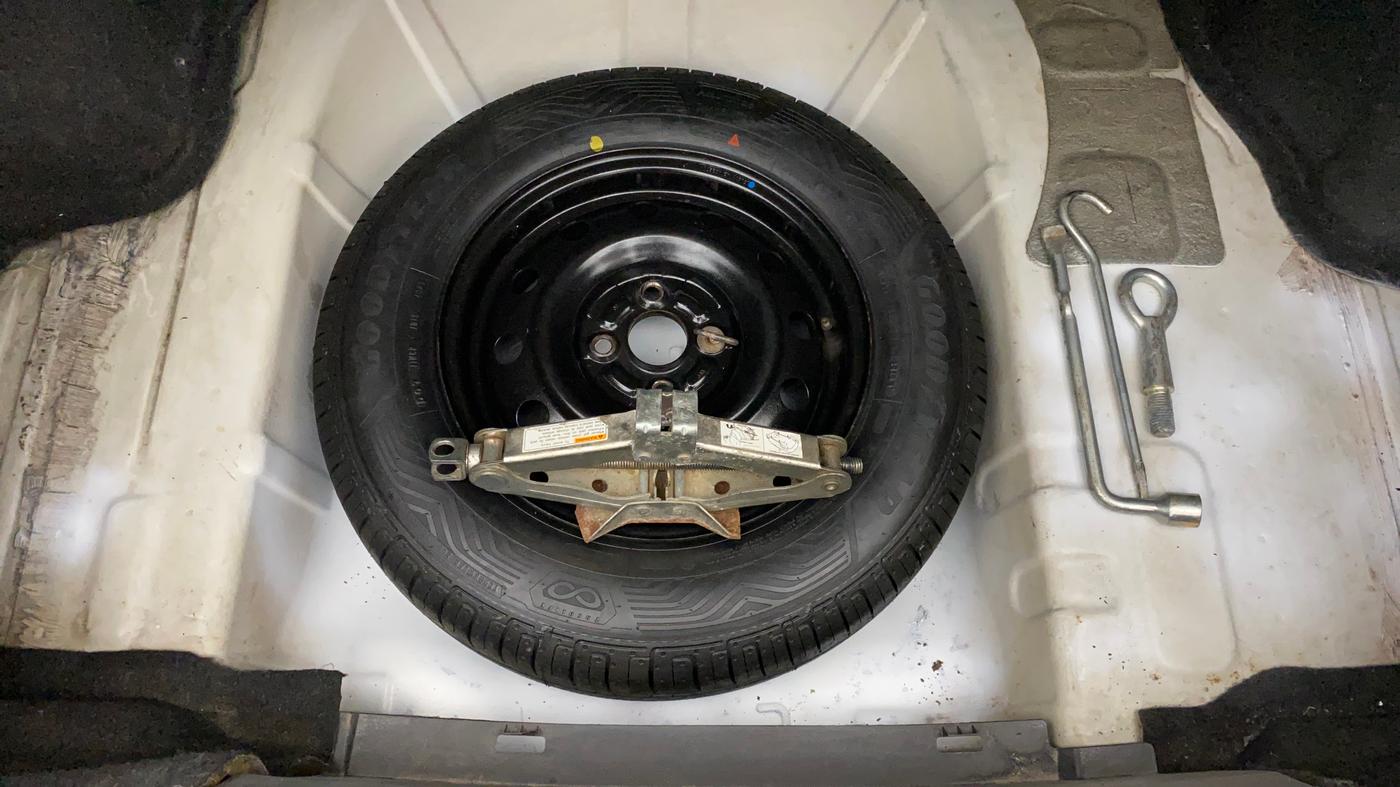 2011 Maruti Swift Dzire VDI, Diesel, Manual, 79,474 km, Spare Tyre