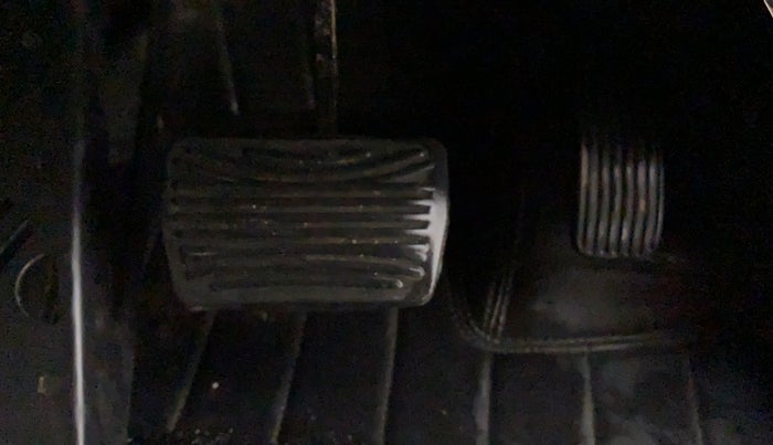 2021 Mahindra Thar LX PETROL HT 4WD AT, Petrol, Automatic, 12,452 km, Pedals