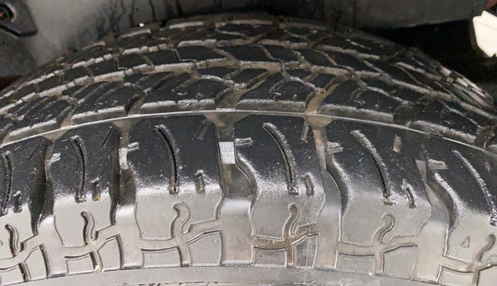 2021 Mahindra Thar LX PETROL HT 4WD AT, Petrol, Automatic, 12,452 km, Left Rear Tyre Tread