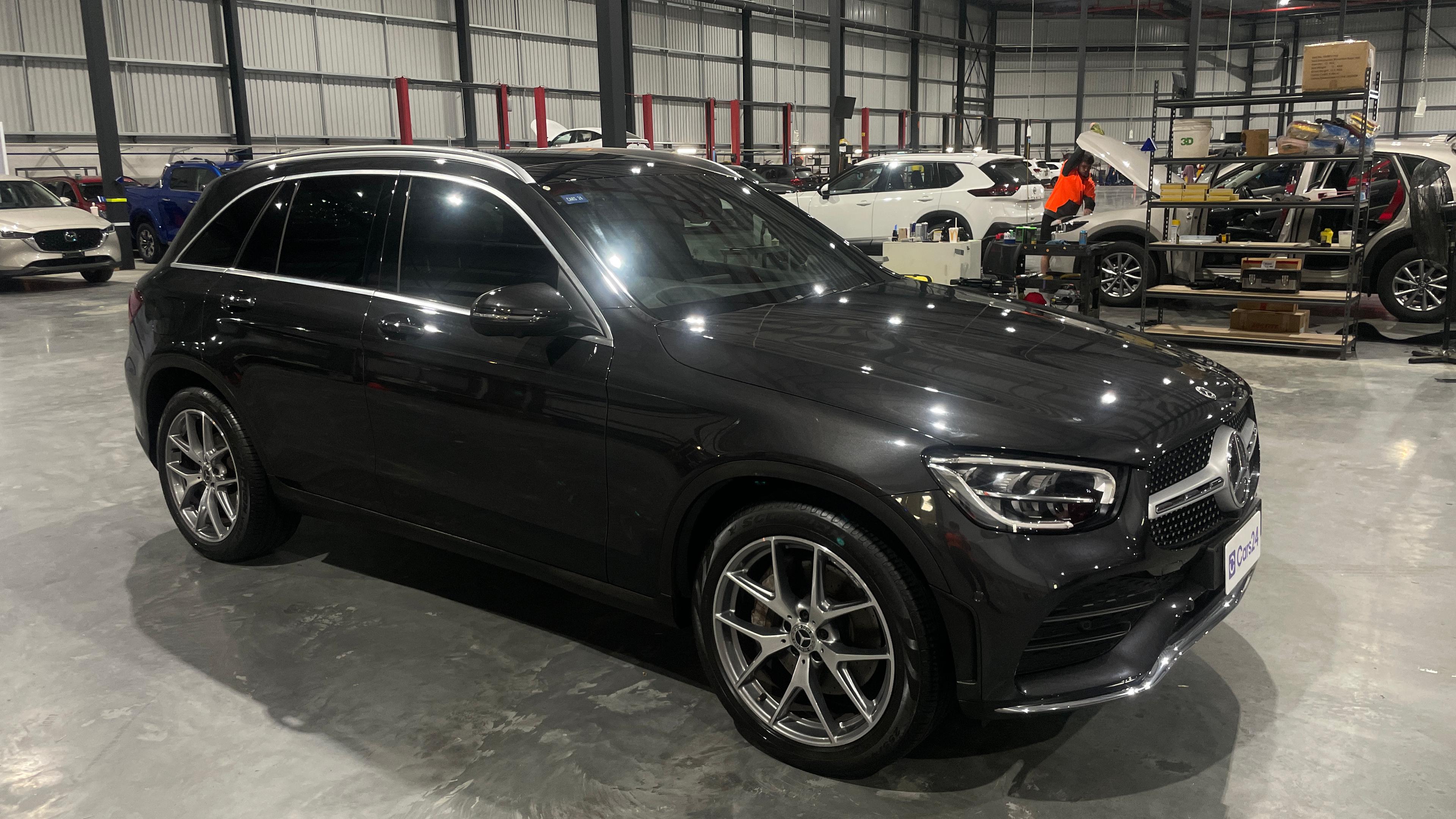 Mercedes-benz GLC image