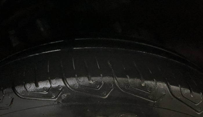 2022 Tata Tiago XT CNG, CNG, Manual, 70,332 km, Right Front Tyre Tread