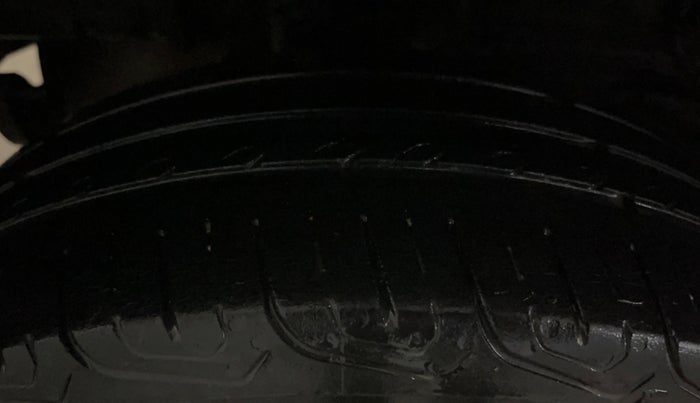2022 Tata Tiago XT CNG, CNG, Manual, 70,332 km, Right Rear Tyre Tread