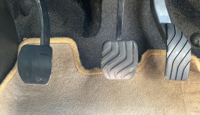 2021 Renault Kiger RXT MT, Petrol, Manual, 29,497 km, Pedals