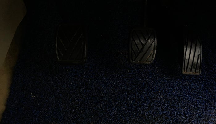2022 Maruti Dzire VXI, Petrol, Manual, 47,312 km, Pedals