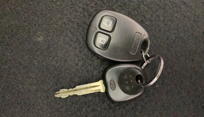 2012 Hyundai Eon MAGNA +, Petrol, Manual, 62,833 km, Key Close Up