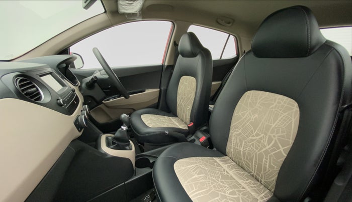 2017 Hyundai Grand i10 SPORTZ 1.2 KAPPA VTVT, Petrol, Manual, 10,604 km, Right Side Front Door Cabin