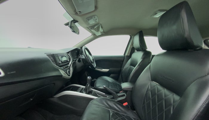 2016 Maruti Baleno ZETA 1.2 K12, Petrol, Manual, 48,020 km, Right Side Front Door Cabin
