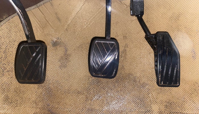 2022 Maruti Dzire VXI, Petrol, Manual, 45,794 km, Pedals