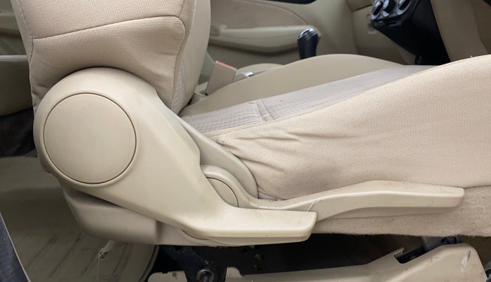 2022 Maruti Dzire VXI, Petrol, Manual, 45,794 km, Driver Side Adjustment Panel