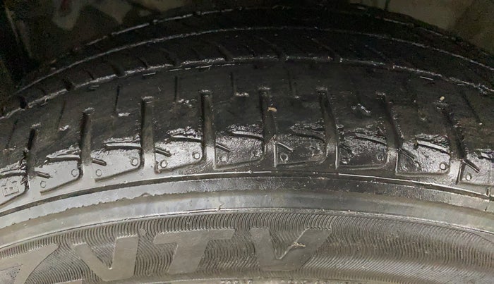 2015 Honda City 1.5L I-VTEC V MT, Petrol, Manual, 59,151 km, Left Front Tyre Tread