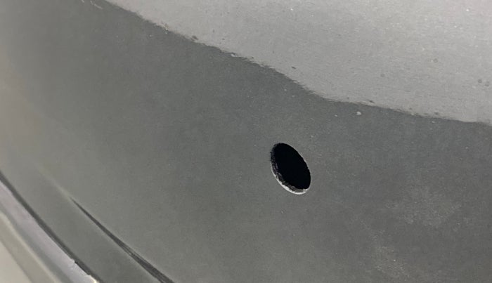 2012 Toyota Corolla Altis J, Petrol, Manual, 80,707 km, Rear bumper - Paint is slightly damaged