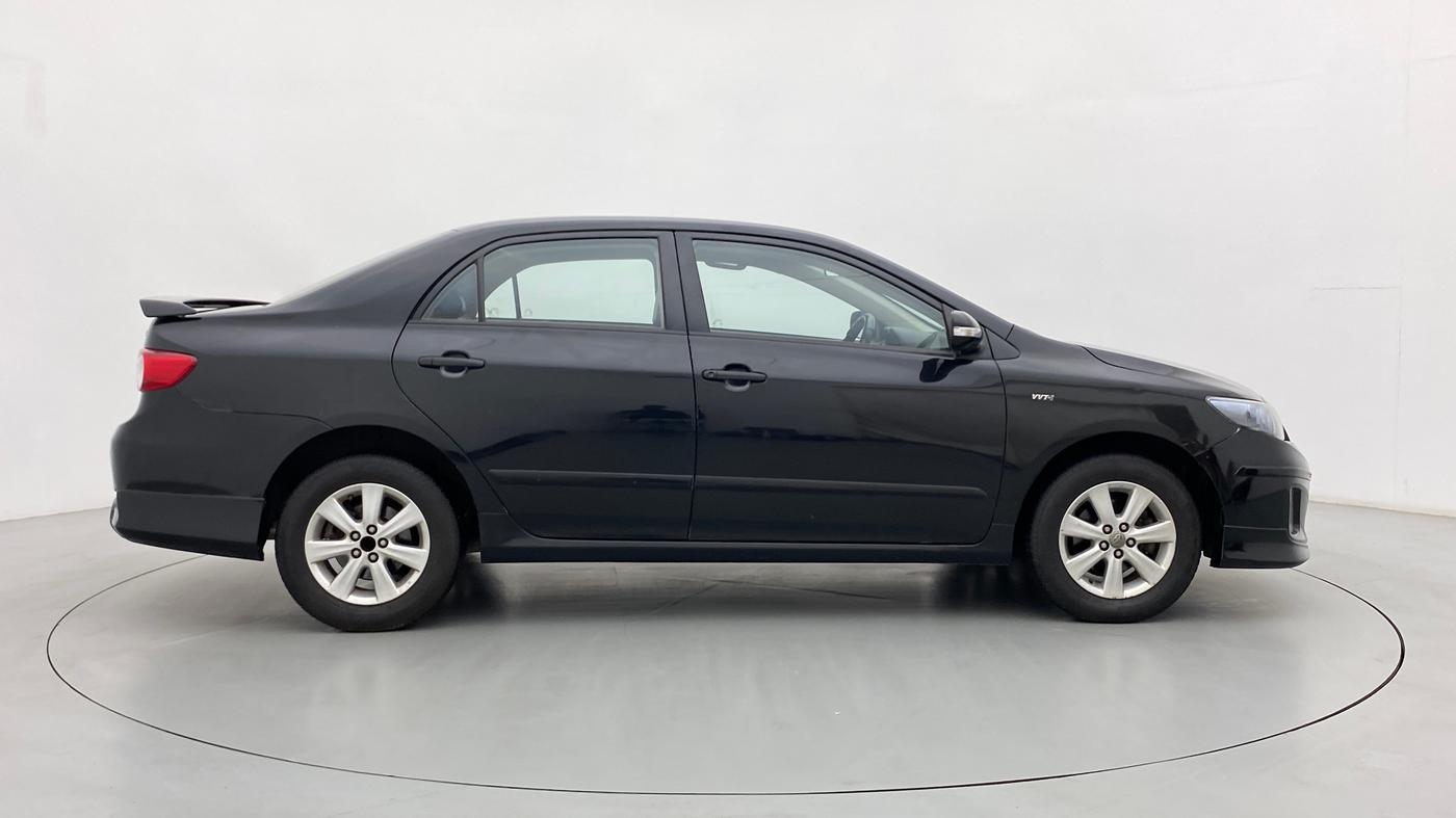 2012 Toyota Corolla Altis J, Petrol, Manual, 80,707 km, Right Side View