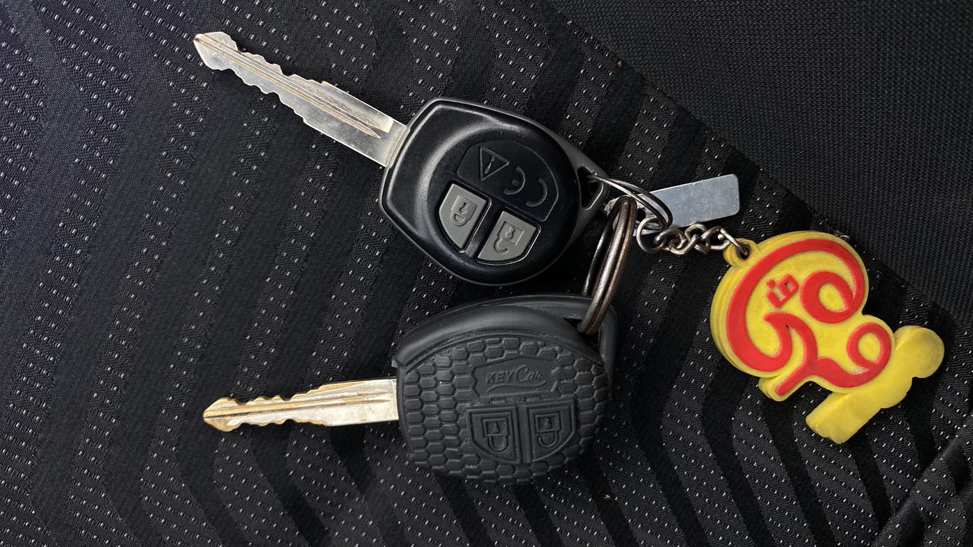 2020 Maruti Swift VXI, Petrol, Manual, 78,351 km, Key Close Up