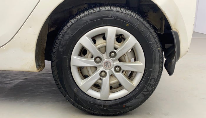 2013 Hyundai Eon ERA +, Petrol, Manual, 17,366 km, Left Rear Wheel