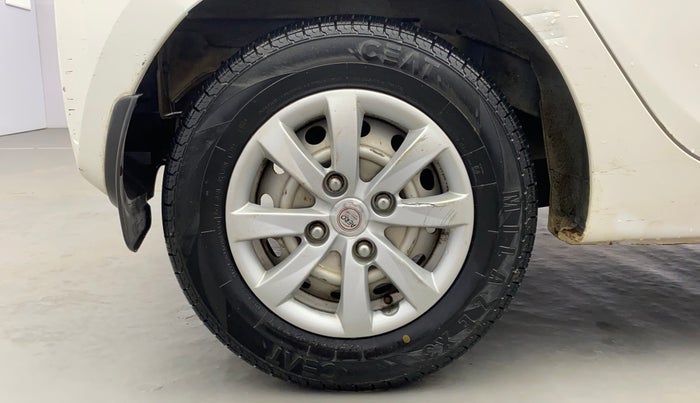 2013 Hyundai Eon ERA +, Petrol, Manual, 17,366 km, Right Rear Wheel