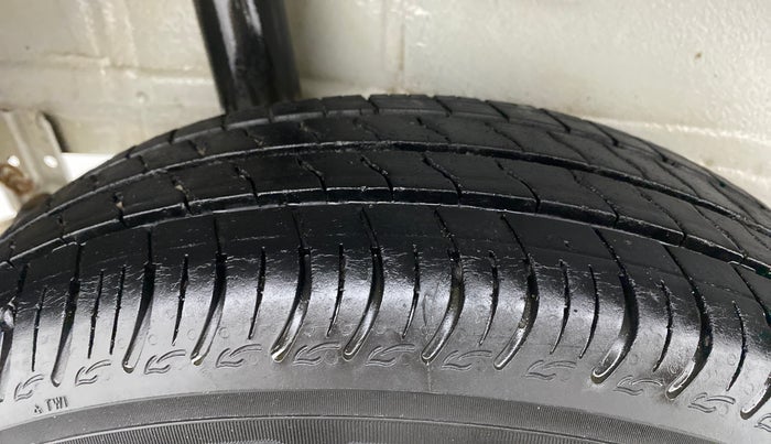 2019 Maruti S PRESSO VXI+, Petrol, Manual, 52,317 km, Right Rear Tyre Tread