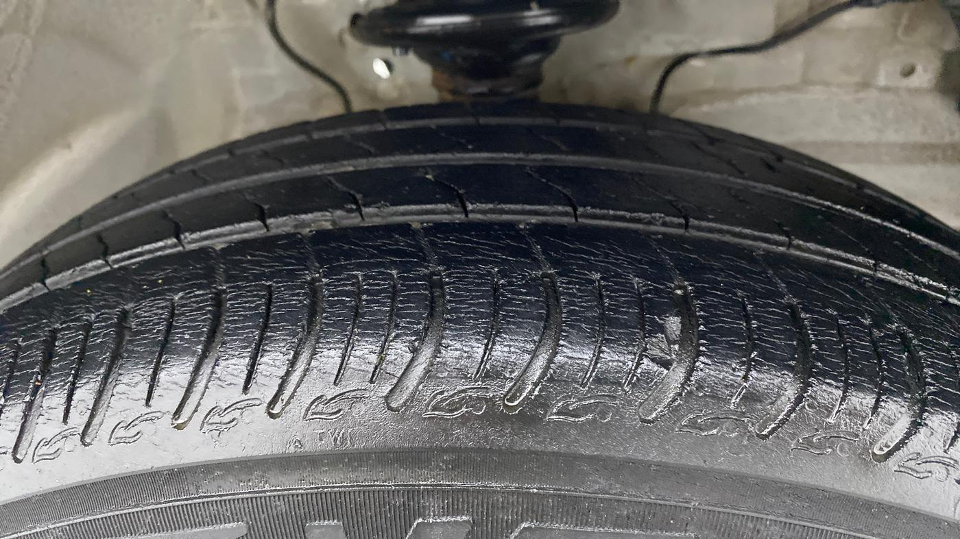 2019 Maruti S PRESSO VXI+, Petrol, Manual, 52,317 km, Right Front Tyre Tread
