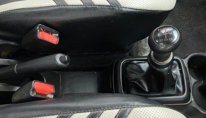 2019 Maruti S PRESSO VXI+, Petrol, Manual, 52,317 km, Gear Lever