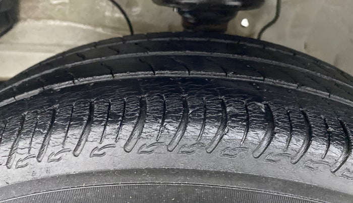 2019 Maruti S PRESSO VXI+, Petrol, Manual, 52,317 km, Left Front Tyre Tread
