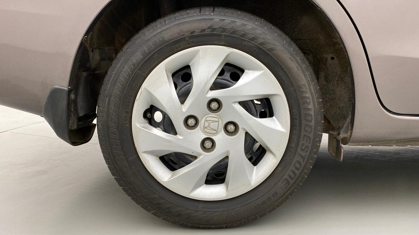 2013 Honda Amaze 1.5 SMT I DTEC, Diesel, Manual, 89,450 km, Right Rear Wheel