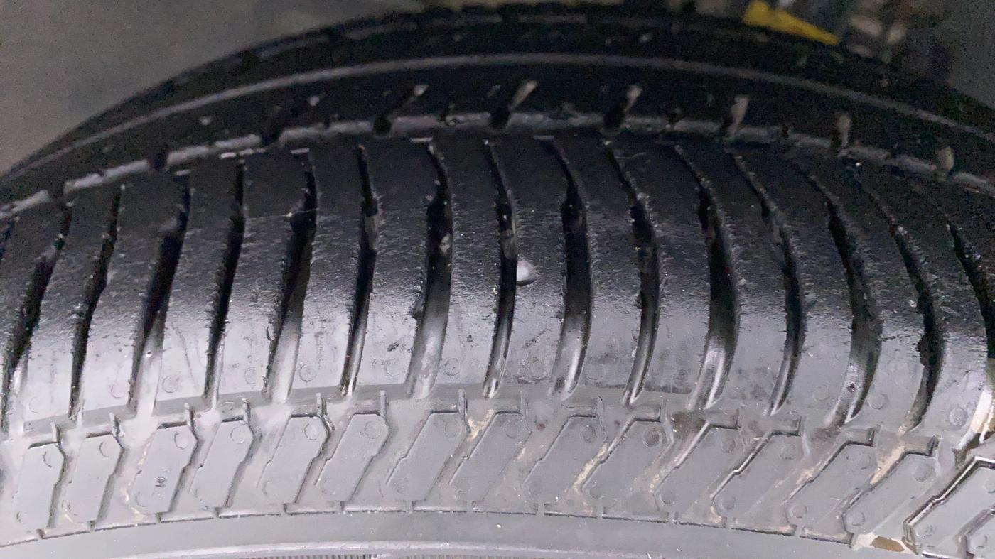 2019 Ford Ecosport 1.5TITANIUM TDCI, Diesel, Manual, 26,122 km, Left Front Tyre Tread