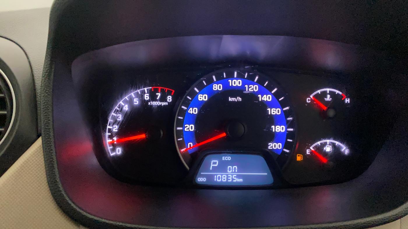 2014 Hyundai Xcent SX AT 1.2 (O), Petrol, Automatic, 10,886 km, Odometer Image