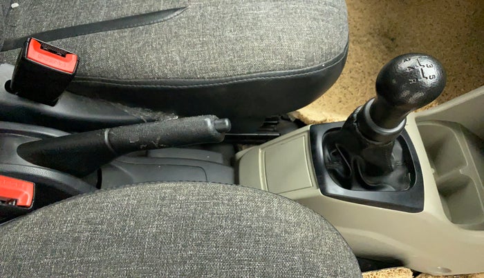 2014 Maruti Alto K10 LXI, Petrol, Manual, 49,198 km, Gear Lever