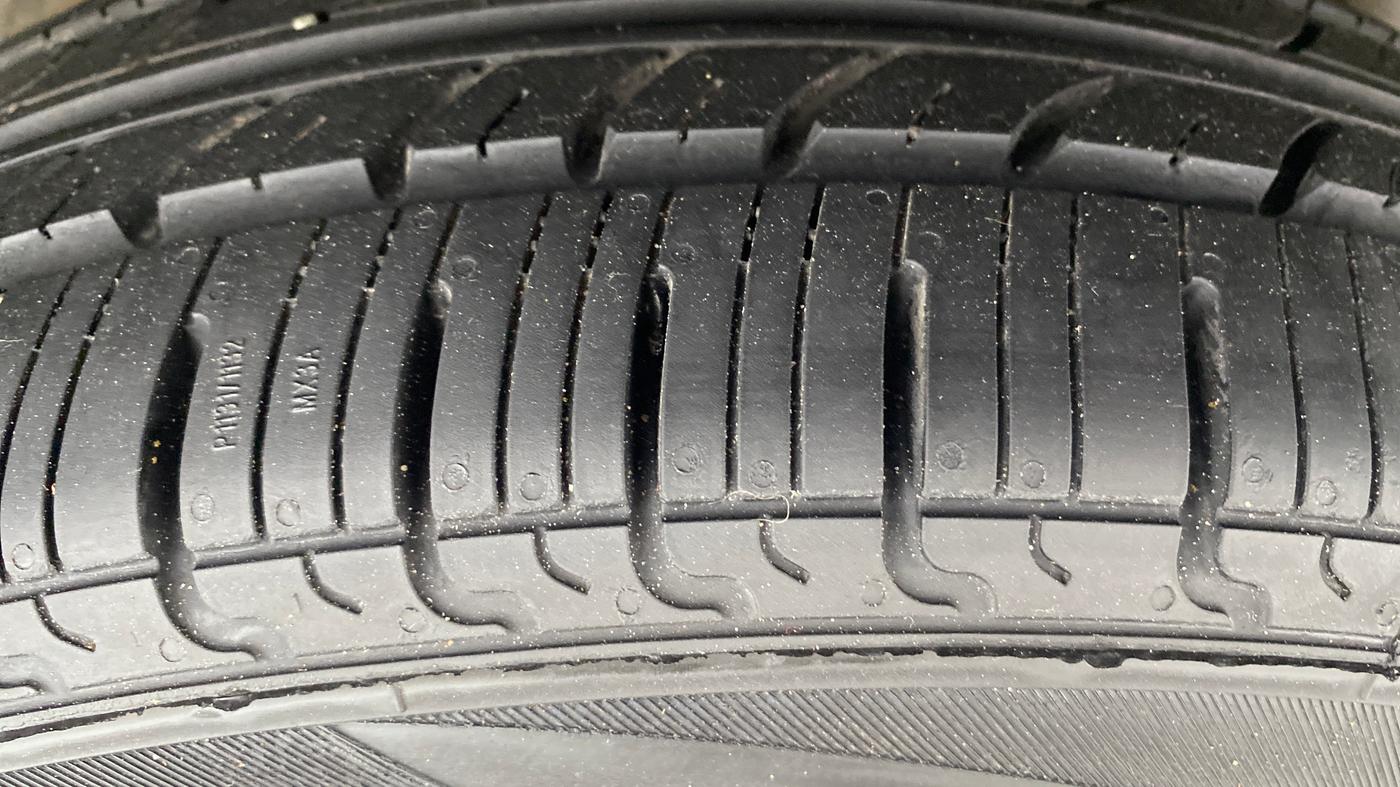 2018 Maruti Celerio VXI, Petrol, Manual, 52,013 km, Left Rear Tyre Tread
