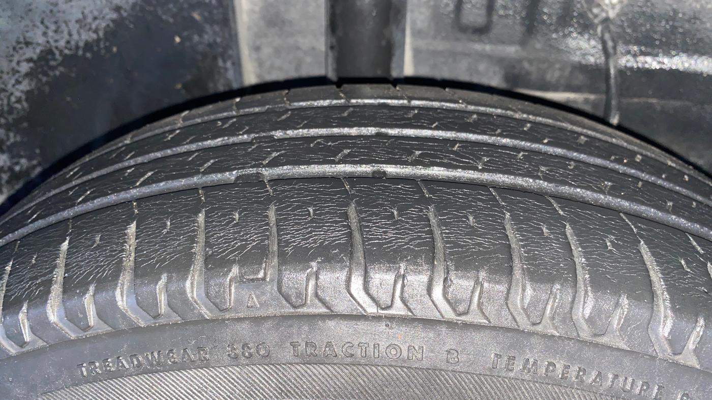 2022 Tata ALTROZ XE PETROL, Petrol, Manual, 47,497 km, Right Rear Tyre Tread