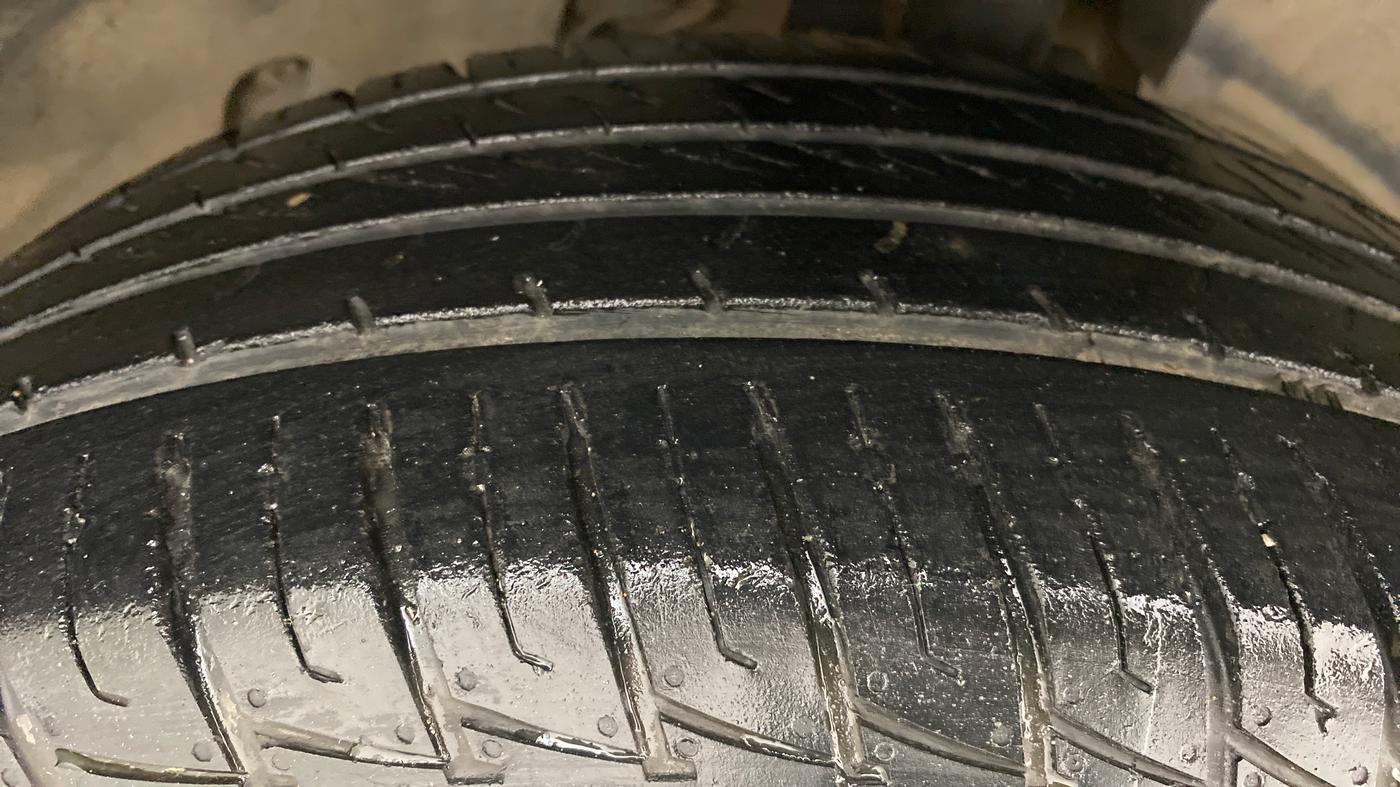 2016 Nissan Terrano XL P, Petrol, Manual, 64,154 km, Right Front Tyre Tread