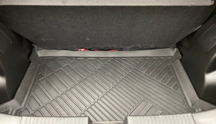 2022 Maruti Baleno DELTA PETROL 1.2, Petrol, Manual, 5,247 km, Boot Inside