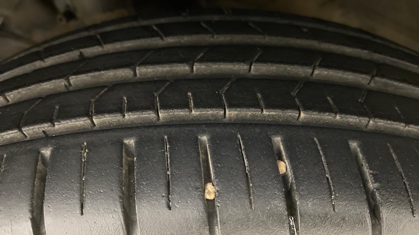 2022 Maruti Baleno DELTA PETROL 1.2, Petrol, Manual, 5,247 km, Left Front Tyre Tread