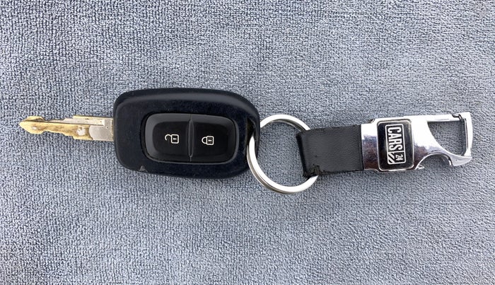 2021 Renault Kwid RXL, Petrol, Manual, 17,024 km, Key Close Up