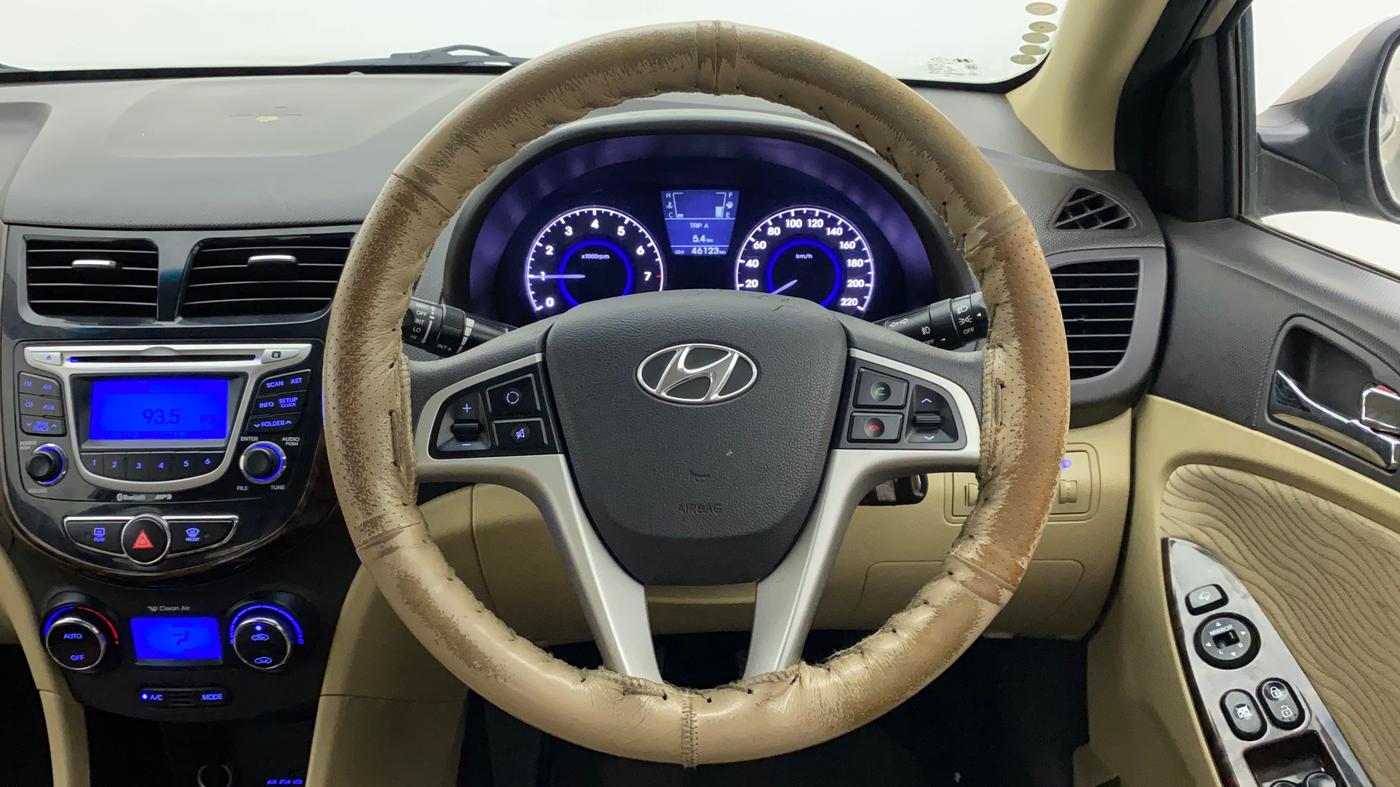 2012 Hyundai Verna FLUIDIC 1.6 VTVT SX, Petrol, Manual, 46,123 km, Steering Wheel Close Up