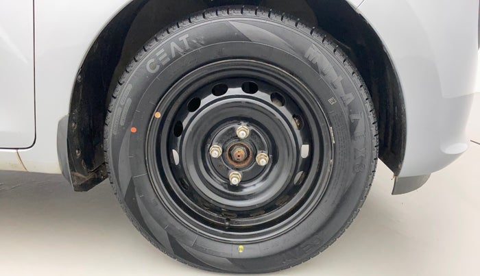 2018 Hyundai NEW SANTRO SPORTZ MT, Petrol, Manual, 27,171 km, Right Front Wheel