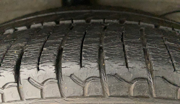2018 Hyundai NEW SANTRO SPORTZ MT, Petrol, Manual, 27,171 km, Right Rear Tyre Tread