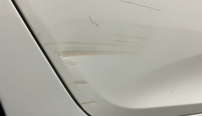 2014 Hyundai Eon MAGNA +, Petrol, Manual, 28,802 km, Right rear door - Slightly dented