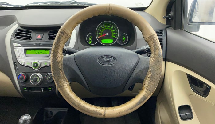 2014 Hyundai Eon MAGNA +, Petrol, Manual, 28,802 km, Steering Wheel Close Up