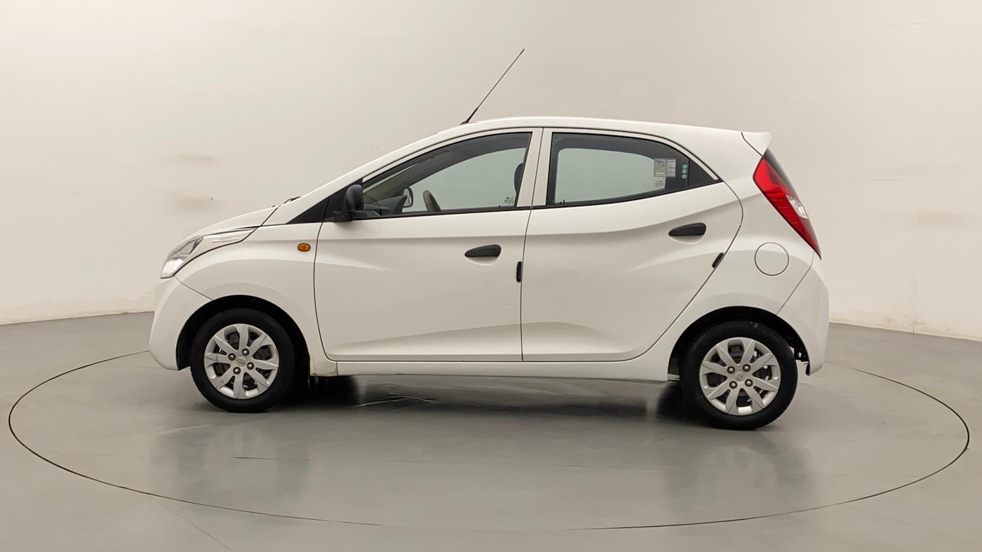 2014 Hyundai Eon MAGNA +, Petrol, Manual, 28,802 km, Left Side